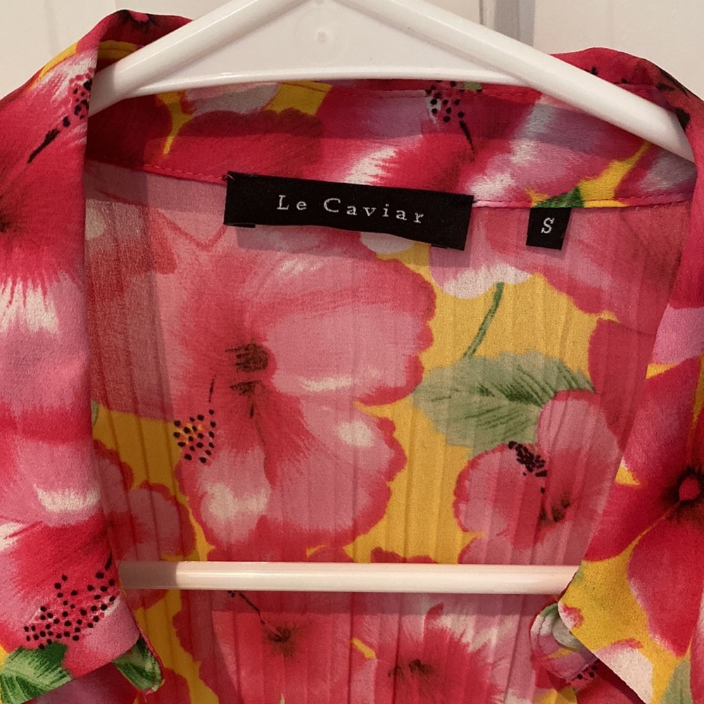 Tropical print button down blouse - Picture 4 of 5